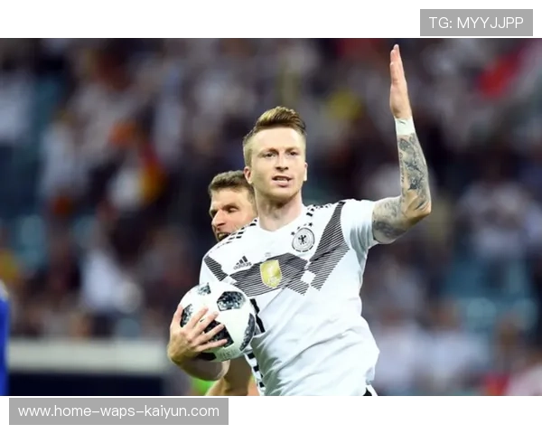 德甲多特罗伊斯定位球劲射再献经典